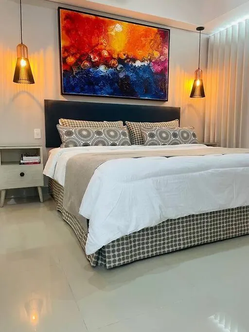 2-2 Palmetto Eliptic 3403 Enchanted Jewel Cartagena