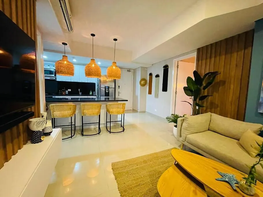 2-2 Palmetto Eliptic 3403 Enchanted Jewel Cartagena Colombia